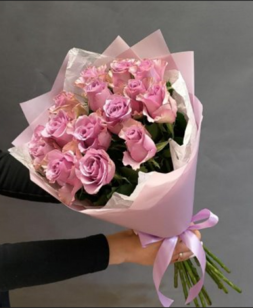 Designer 15 Purple Rose Bouquet